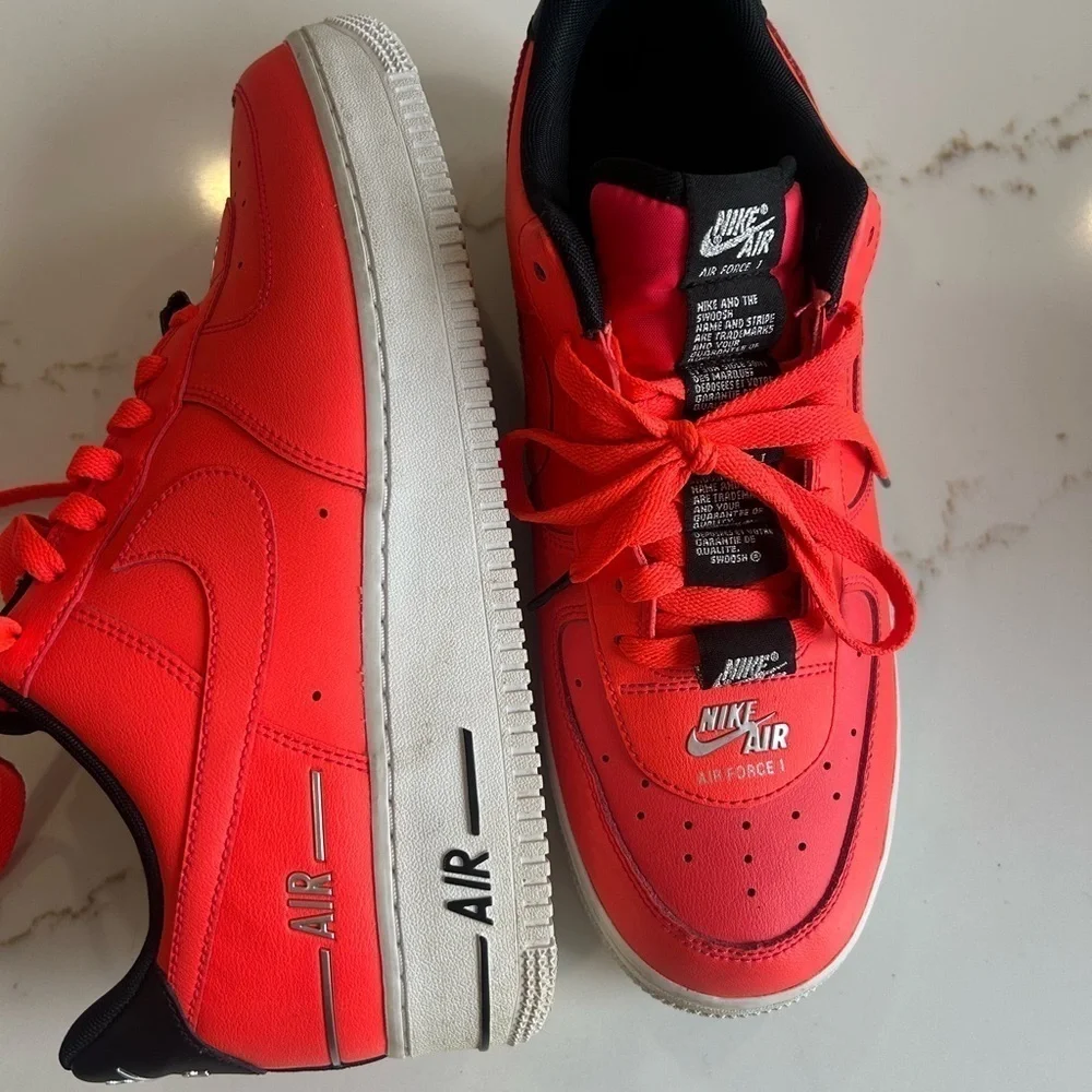 Nike Air Force 1 '07 LV8 'Double Air Pack - Laser Crimson men’s 9